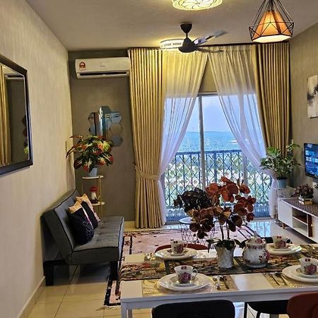 Er Homestay 2R1B Suite Nearby Klia Terminal Sepang Exterior foto