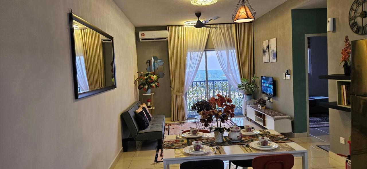 Er Homestay 2R1B Suite Nearby Klia Terminal Sepang Exterior foto